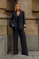 Blazer Alfaiataria Estella Preto