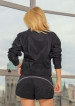 Shorts Corta Vento Beatriz Preto