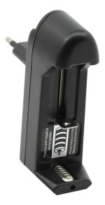 Carregador De Pilha Bivolt 14500 18650