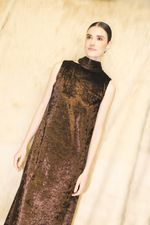 Vestido Carola Veludo Café