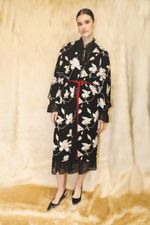 Kimono Mona Bordado Floral Preto