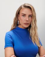 Blusa em Poliamida Manga Curta Com Gola | Simetria - Cosmic Blue
