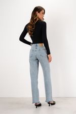 Blusa em Poliamida Manga Longa Com Gola | Linha - Preto