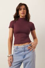 Blusa em Poliamida Manga Curta Com Gola | Simetria - Wine