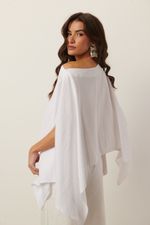 Blusa Ampla Assimétrica | Free - Off White