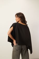 Blusa Ampla Assimétrica | Free - Preto