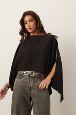 Blusa Ampla Assimétrica | Free - Preto