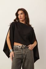 Blusa Ampla Assimétrica | Free - Preto