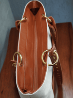 Bolsa Tote Duo Caramelo e Cru Ouro