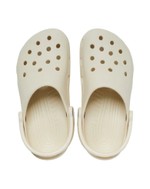 Sandália Crocs Classic Clog Bone