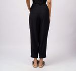 Calça preta slouchy zíper na barra.