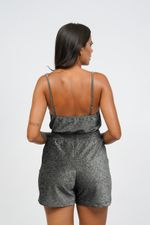 Short box em lurex com bolsos.