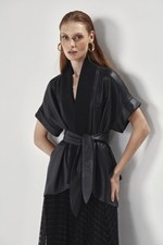 Kimono de Couro com Amarração 