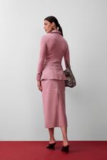 Blusa Tricot Canelada com Detalhes em Couro Rosa