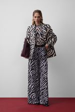 Blusa de Tule com estampa de Zebra