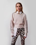 Blusa de Tricot Off White com Detalhes em Couro