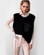 Colete de Tricot com Bolso de Couro Preto