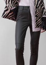 Calça de Couro Skinny com Helanca Verde Militar