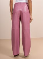 Calça de Couro Pantalona Rosa