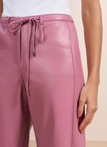 Calça de Couro Pantalona Rosa