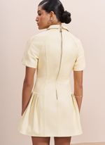 Vestido de Couro Polo Curto Amarelo com Viés Rosa Claro