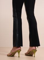 Calça de Couro Mini Flare com Zíper na Barra Preta