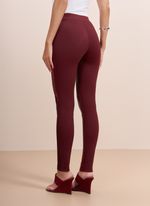 Calça de Couro com Detalhes em Chamois e Python e Helanca Bordô