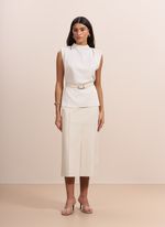 Blusa de Tecido Plano com Detalhes e Cinto em Couro Off-White