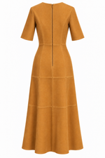 Vestido Midi em Camurça Caramelo