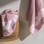 Toalha de Banho Infantil Fio Cardado Princesinha Karsten