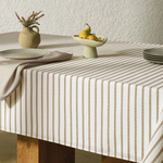 Toalha De Mesa 8 Lugares 180x180cm  Zaira Karsten