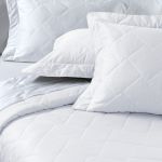 Colcha 300 Fios Montrelle Kacyumara Branco