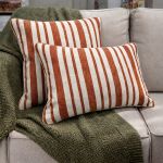 Almofada Listrada Monaco Kacyumara Off White e Vermelho