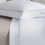 Jogo De Cama 300 Fios Tramare Kacyumara Branco/Gold