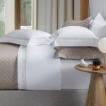Kit 02 Fronhas 300 Fios 50x70 Kacyumara Tramare Branco/Gold