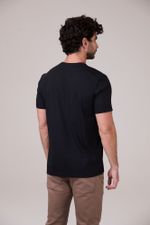 CAMISETA DE ALGODÃO COM GOLA REDONDA