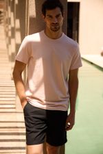 CAMISETA COM ALGODÃO E LINHO