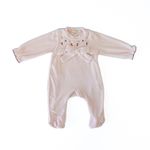 Macacão Bebê Menina Bordado Cereja Cherry em Plush 