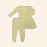 CONJUNTO BEBÊ MENINA VESTIDO TRICÔ AMARELO  LAÇO E CALÇA 