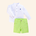 CONJUNTO INFANTIL MENINO BATA BRANCA E BERMUDA  EM SARJA 