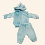 CONJUNTO MENINO DE PELÚCIA CAPUZ COM ORELHINHAS E CALÇA AZUL