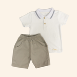 CONJUNTO CAMISA POLO BRANCA E BERMUDA CINZA