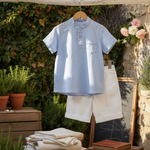CONJUNTO INFANTIL CAMISA AZUL  E BERMUDA BRANCA