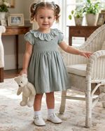 VESTIDO INFANTIL EM ALGODÃO COM GOLA BORDADA