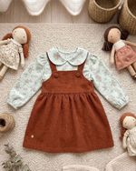 SALOPETE TERRACOTA COM BLUSA ESTAMPADA INFANTIL MENINA