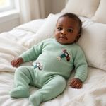 MACACÃO BEBÊ MENINO COM APLIQUE AVIÃOZINHO