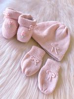 KIT GORRO LUVAS E SAPATINHO FLORA