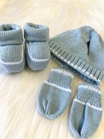 KIT GORRO LUVAS E SAPATINHO THÉO