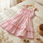 VESTIDO INFANTIL COM BORDADOS DE FLORES ROSA