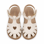 Sandália Infantil Laranjeiras Off White Fechada com Coração